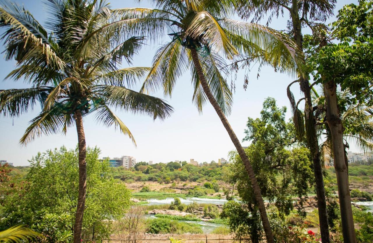 Urban Nomads Pune Riverside Colive Cowork Hostel Exterior photo